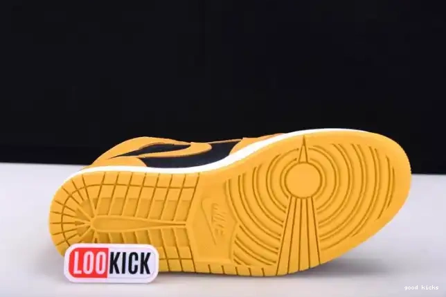 Cheap Jordan OG Pollen High 555088-701 1 Air Retro 0511